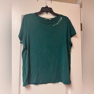 Stylish Green Short Sleeve Lucky Tee